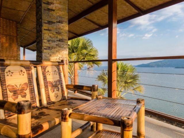 Villa De Pico Highland Beach Resort Puerto Galera Extérieur photo