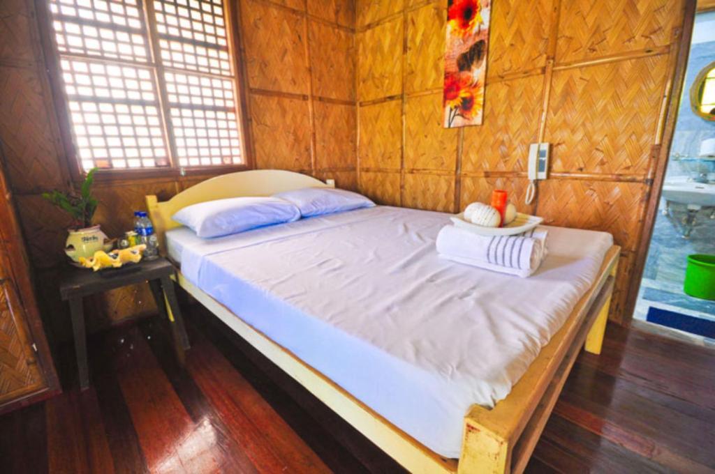 Villa De Pico Highland Beach Resort Puerto Galera Chambre photo
